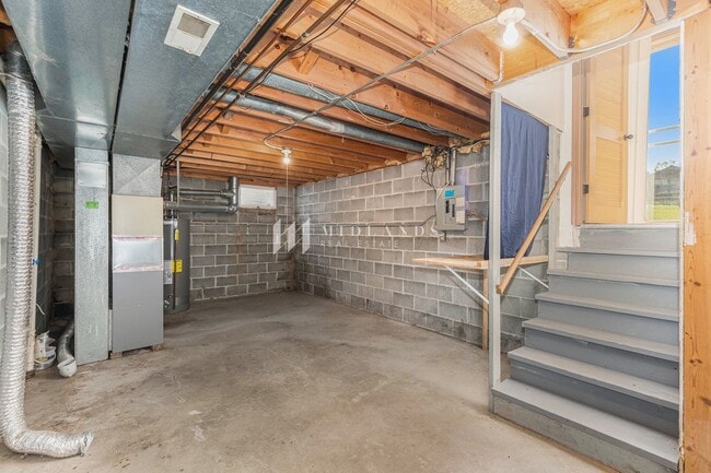 Building Photo - Marvelous Omaha Home
