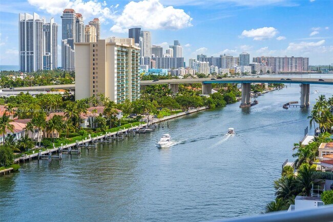 Building Photo - 19707 Turnberry Way