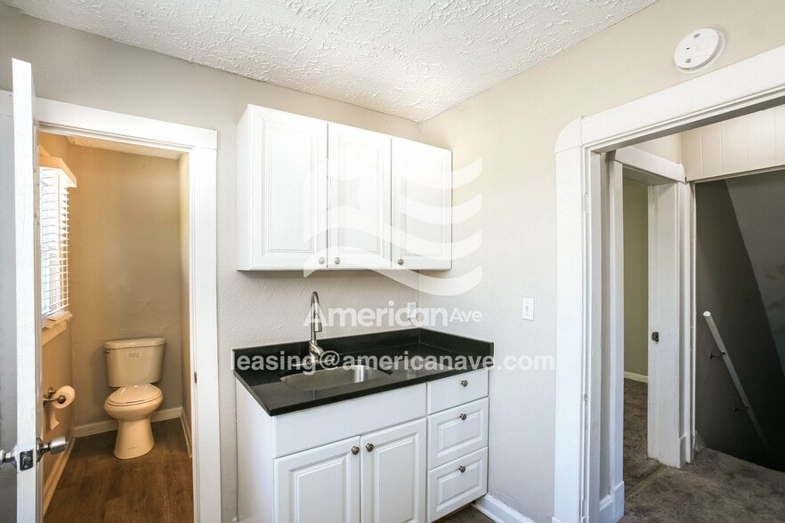 Building Photo - 35#B Dequincy Street, 46201; #713375 - 713375