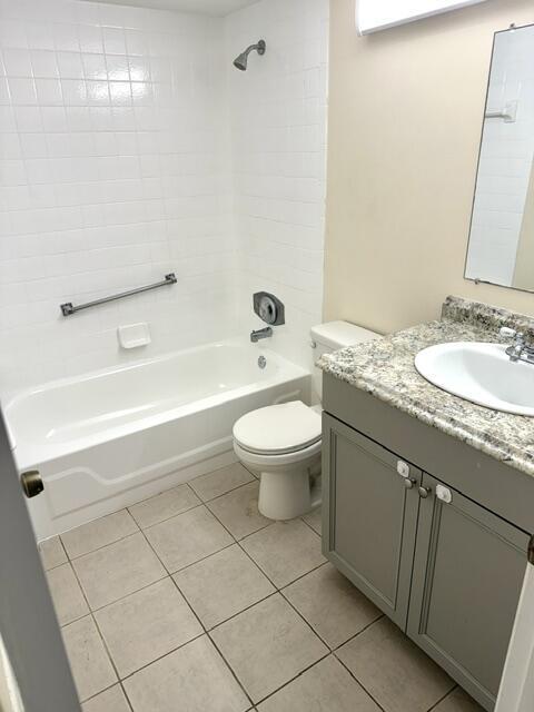 Building Photo - 202 Foxtail Dr