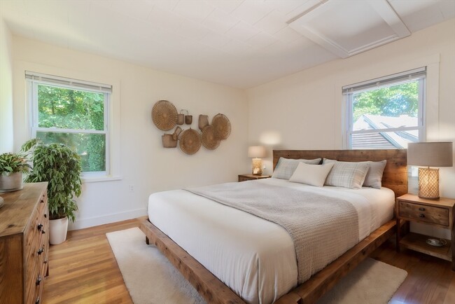 Building Photo - 660 Jerusalem Rd