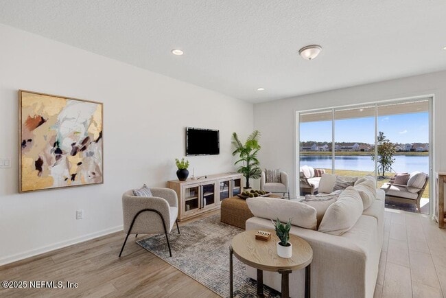 Building Photo - 27 Twilight Ln