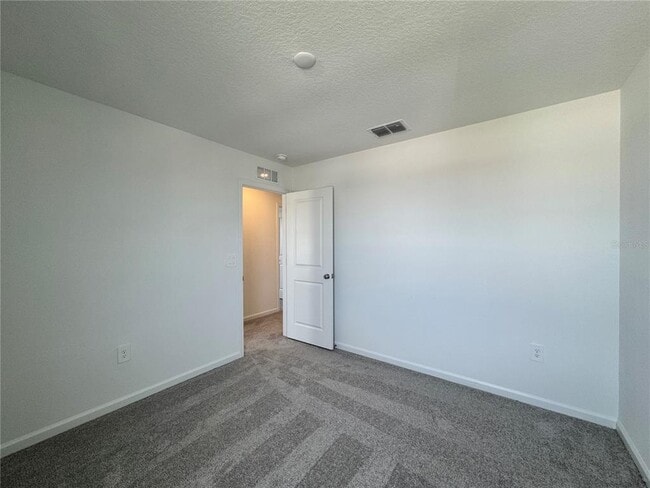 Building Photo - 1946 Sarah St