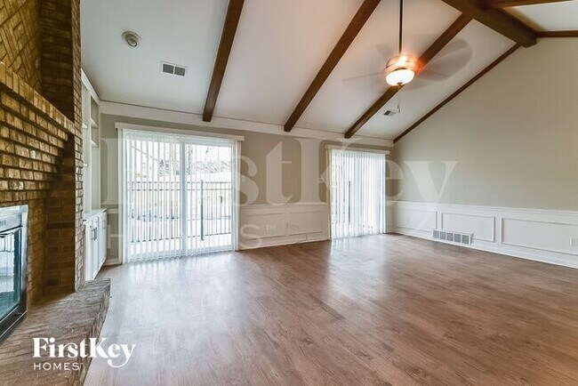 Building Photo - 8568 Kettering Dr
