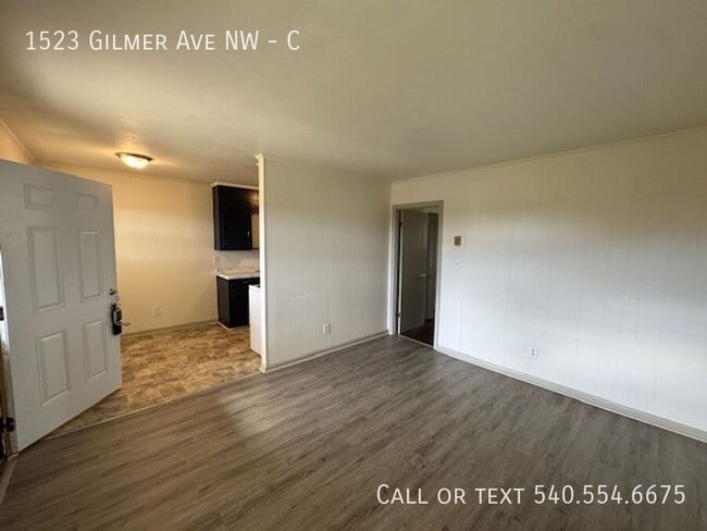 Building Photo - 1523 Gilmer Ave NW