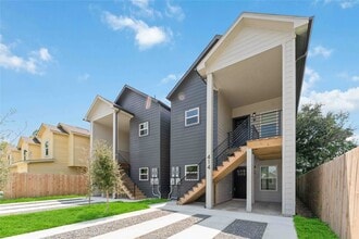 Building Photo - 414 N Carolina St