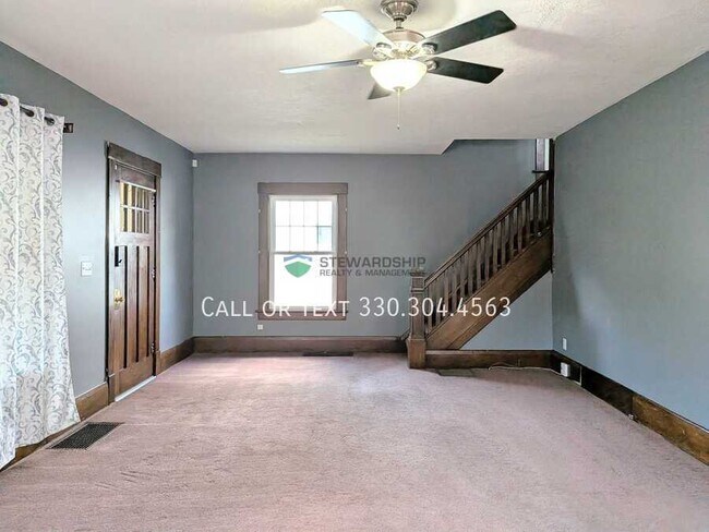 Building Photo - 750 Amherst Rd NE