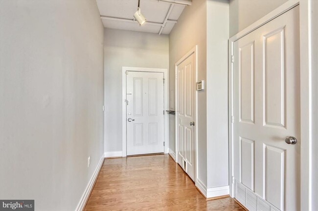 Building Photo - 4480 Market Commons Dr