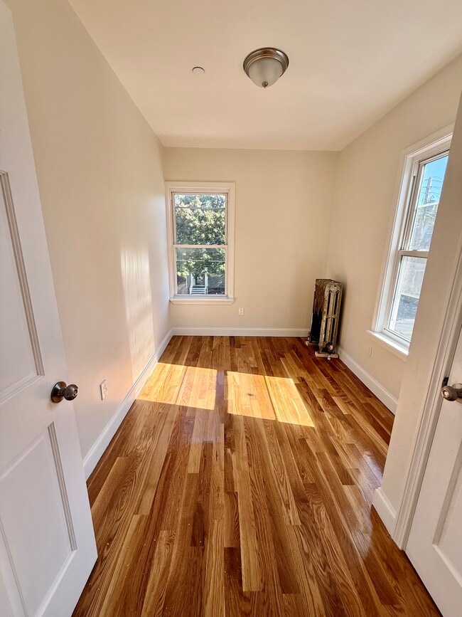 Building Photo - Chestnut Street Residences