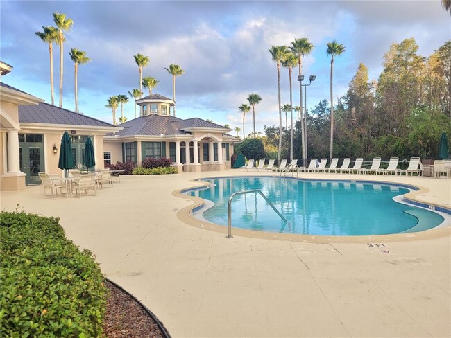 Building Photo - 10215 Evergreen Hill Dr
