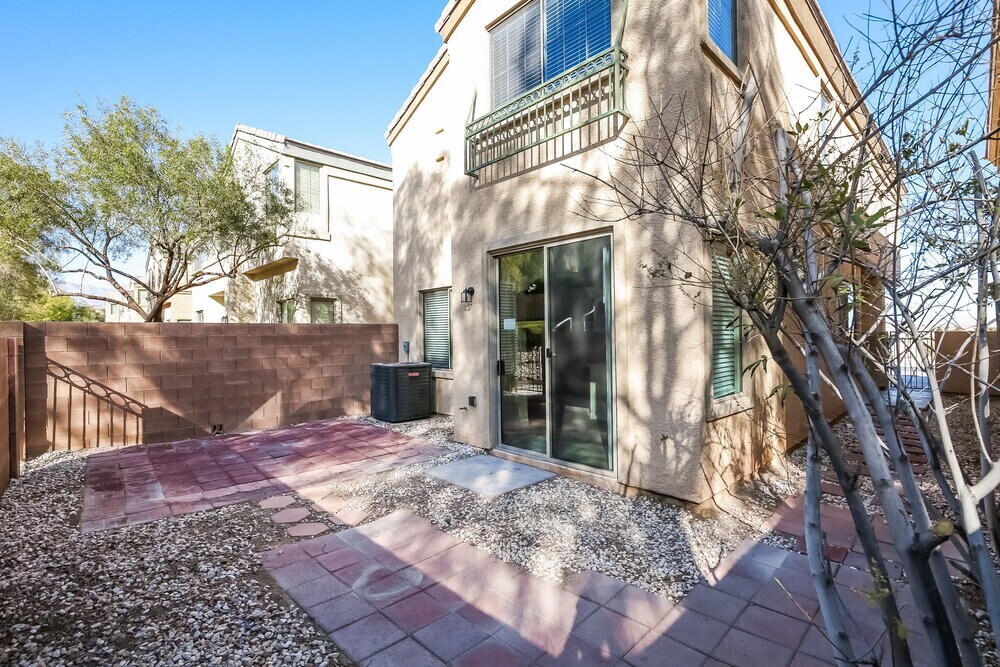 Building Photo - 6511 N Goldfield St