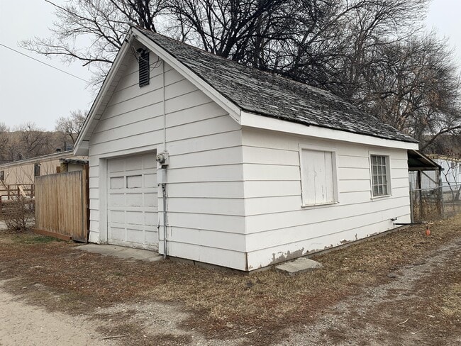 Building Photo - 922 N 23rd St