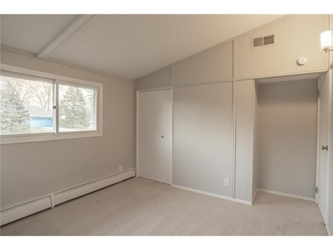 Building Photo - 19115 Homestead Cir