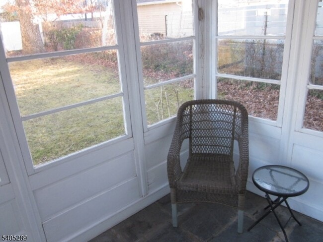 Building Photo - 45 Niles Ave