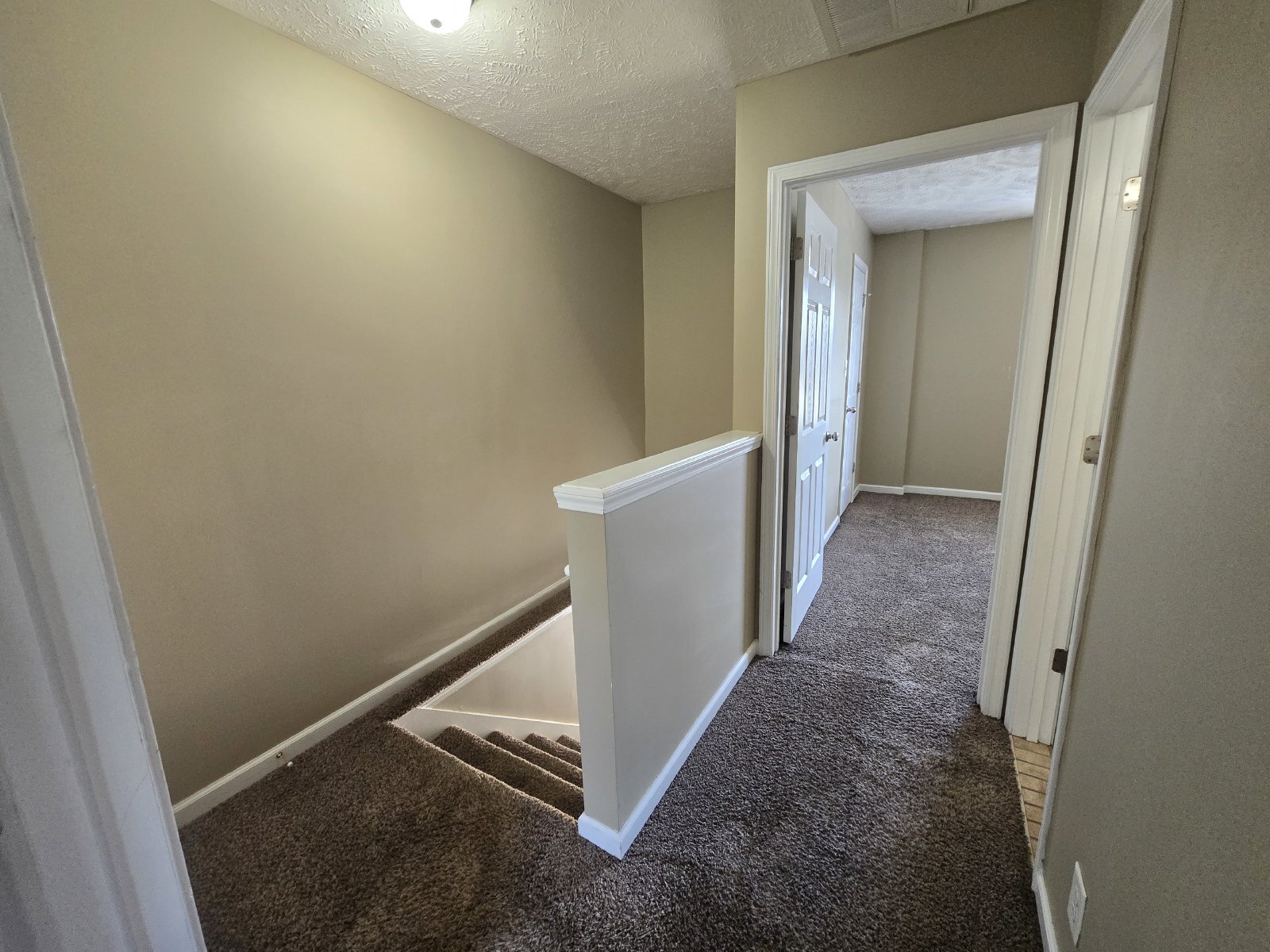 Building Photo - 812D Oak Arbor Ct