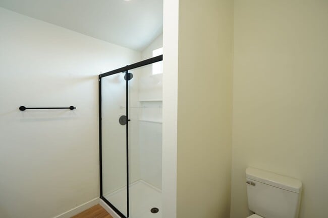 Building Photo - 4805 Charlotte Way