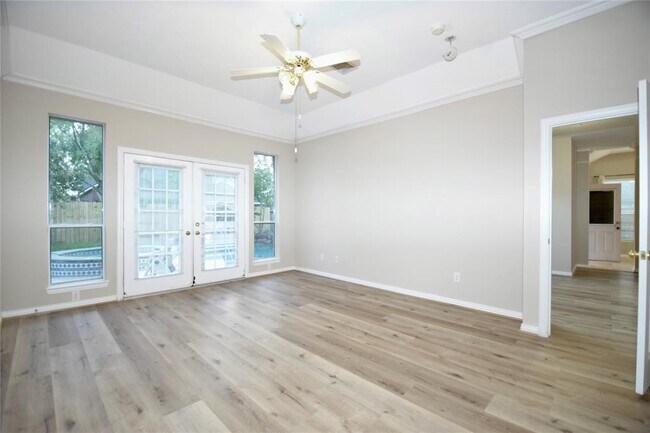 Building Photo - 3106 Rainbow Ct