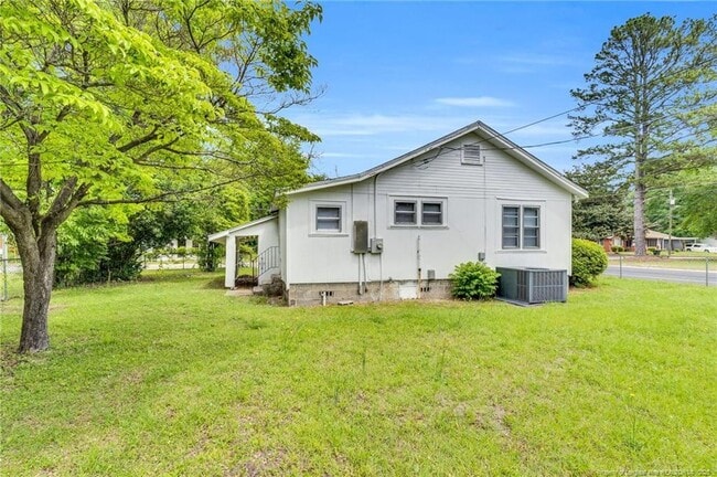 Building Photo - 1100 Hood Ave