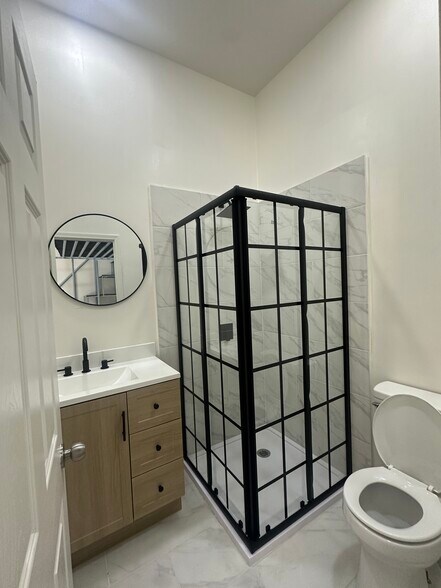 Building Photo - 1223 Elden Ave