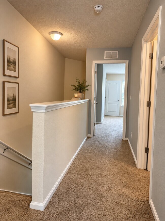 Building Photo - 96 Servia Dr