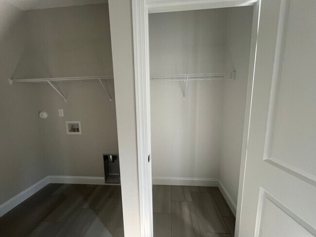 Building Photo - New Construction 3 Bedroom Home