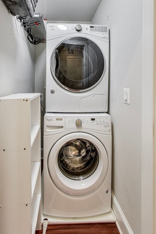 Building Photo - Welcome to Unit 202 at the Arboretum Condo...