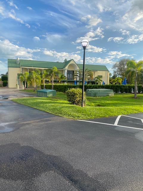 Building Photo - 4215 Gator Trace Ave