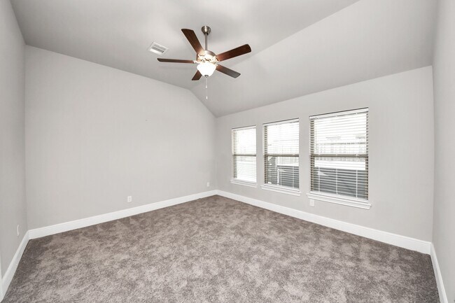 Building Photo - 10719 Lacaille Ln