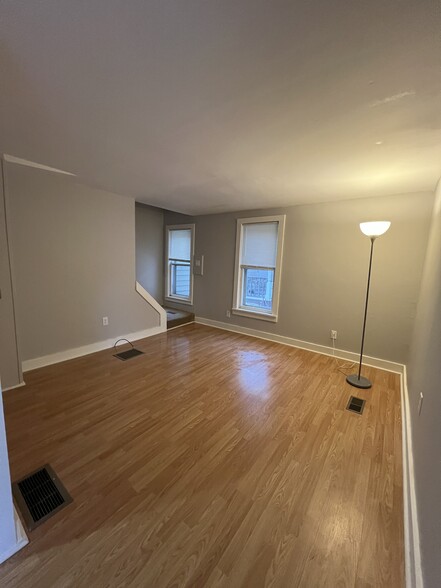 Building Photo - 49 Platt St