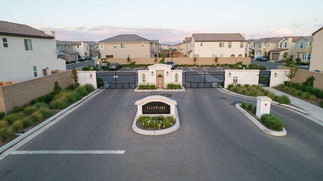 Building Photo - 3678 Parkstone Wy