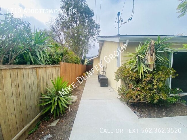 Building Photo - 6710 Abbottswood Dr