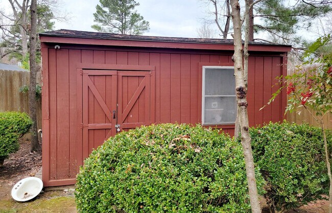 Primary Photo - For Rent: Charming 2-Bedroom Brick Home in...