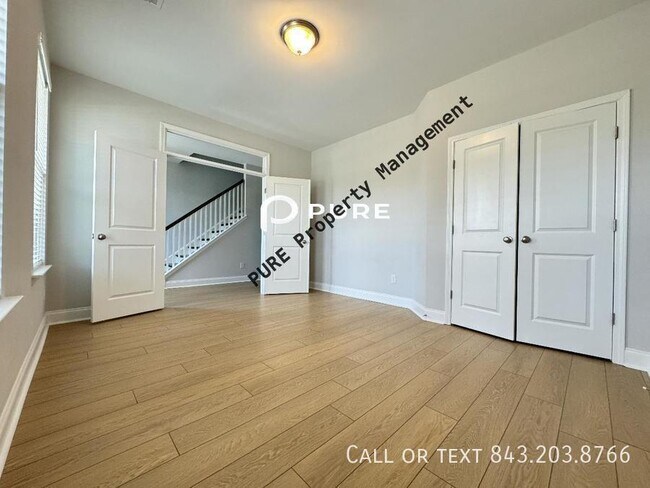 Building Photo - Beautiful 4 bed in Carnes Crossroads