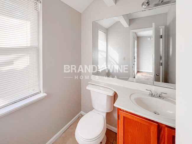 Building Photo - 3868 Springleaf Point