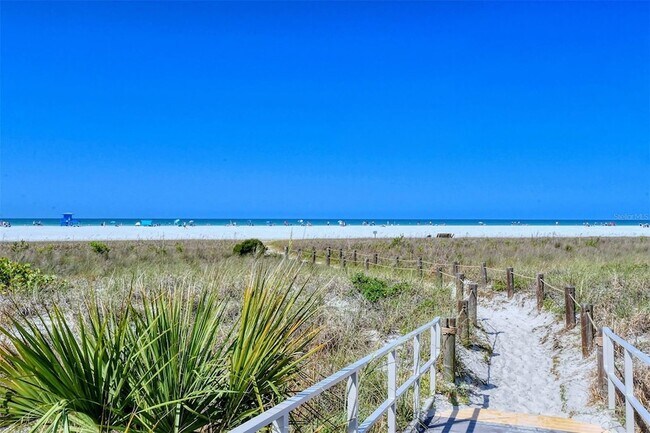 Building Photo - 5247 Carmilfra Dr