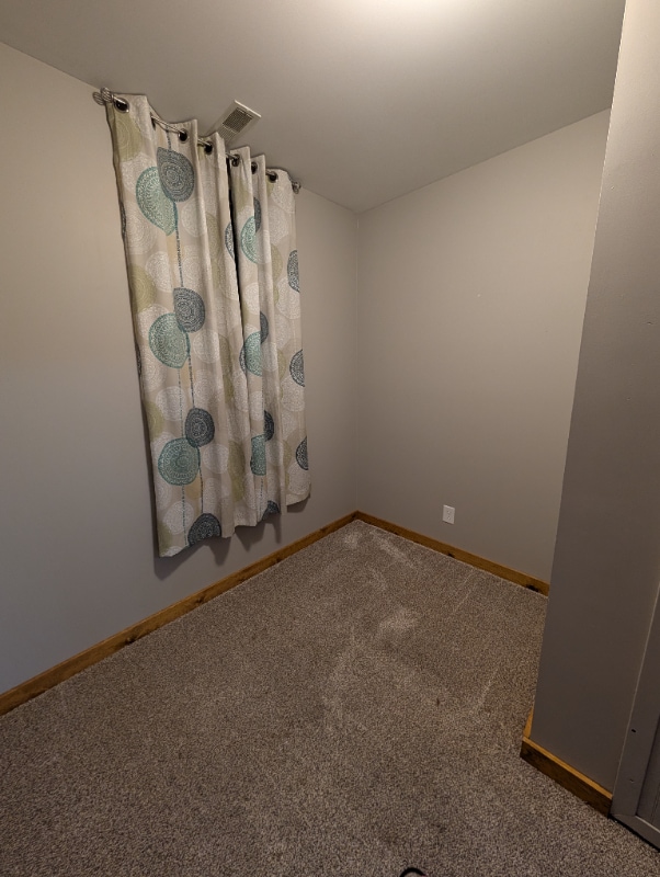 Building Photo - 529 Main St