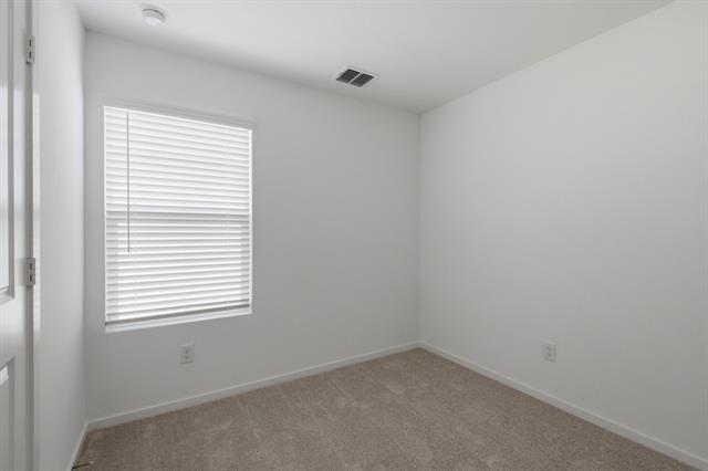 Building Photo - 6307 Sandpiper Ln