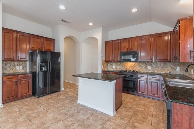 Building Photo - 5214 Sunlight Hill Ct