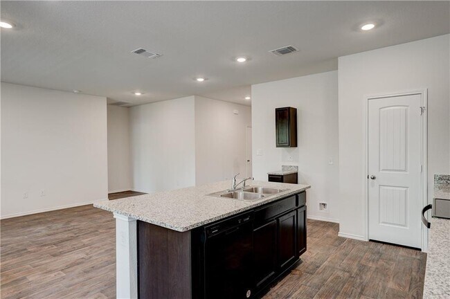 Building Photo - 14500 Fitzgibbon Dr