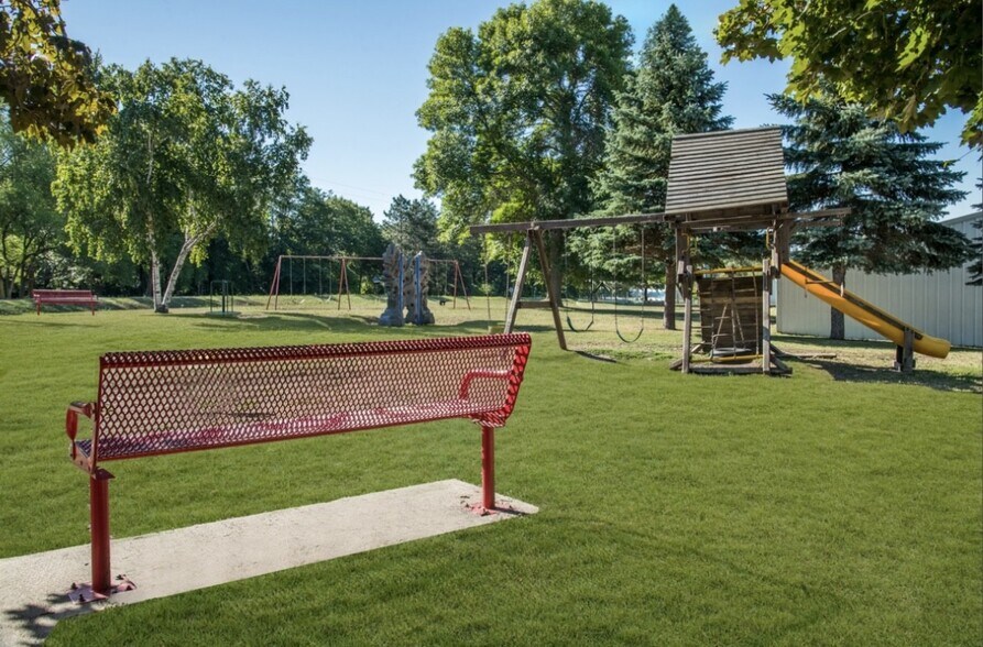 Building Photo - 80 Belmar St