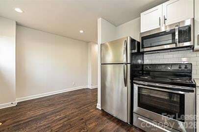 Building Photo - 215 S Gardner Ave