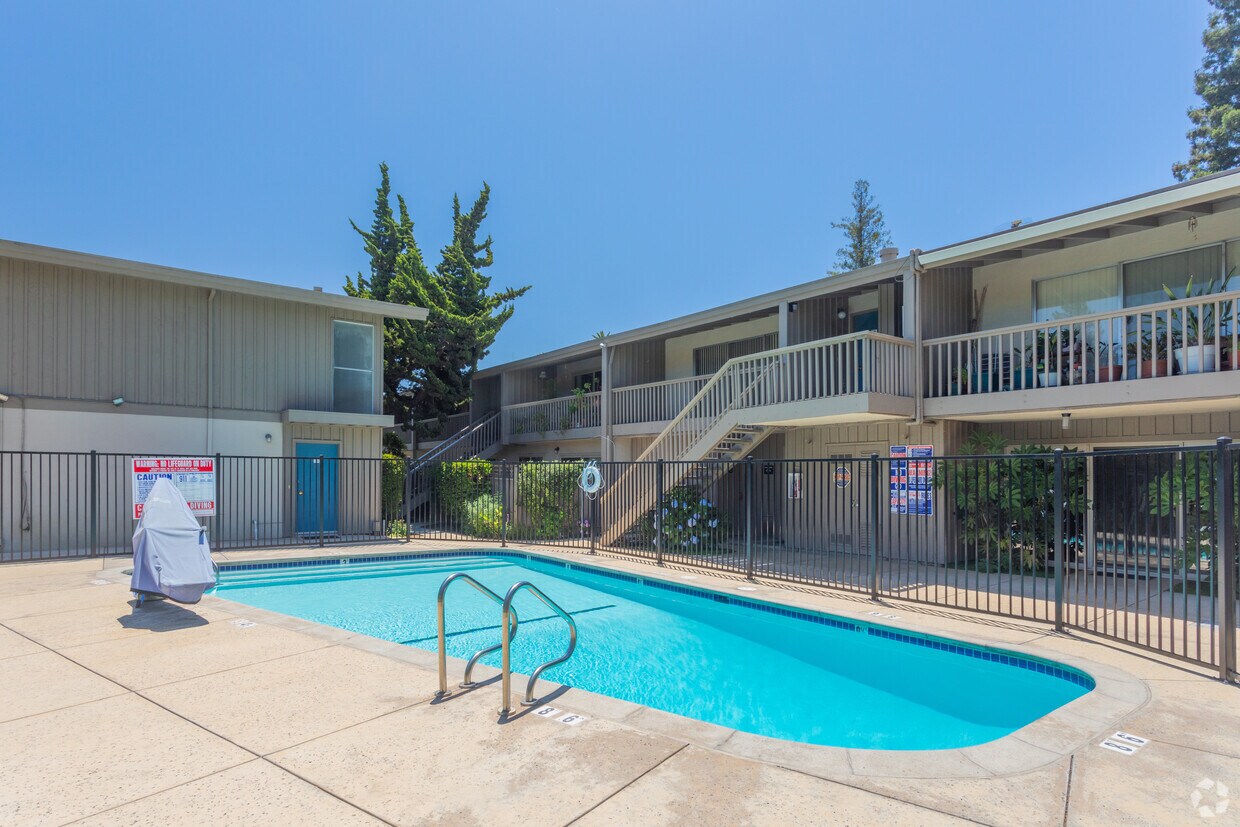 Delmonico Apartments Mountain View Ca Apartment Finder