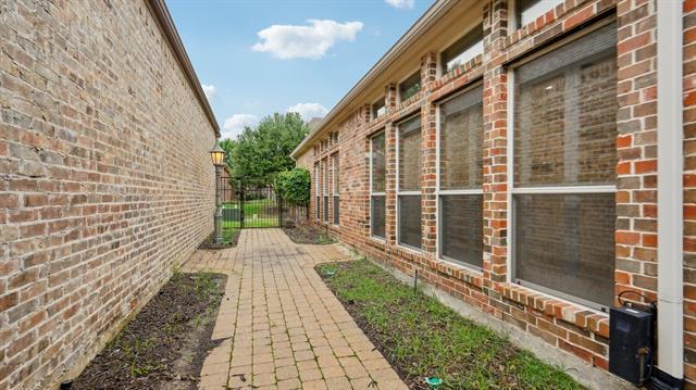 Building Photo - 104 Stonehaven Ct