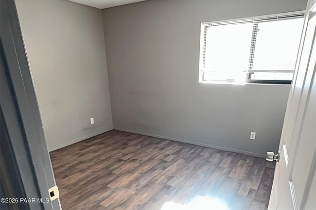 Building Photo - 114 S Virginia St