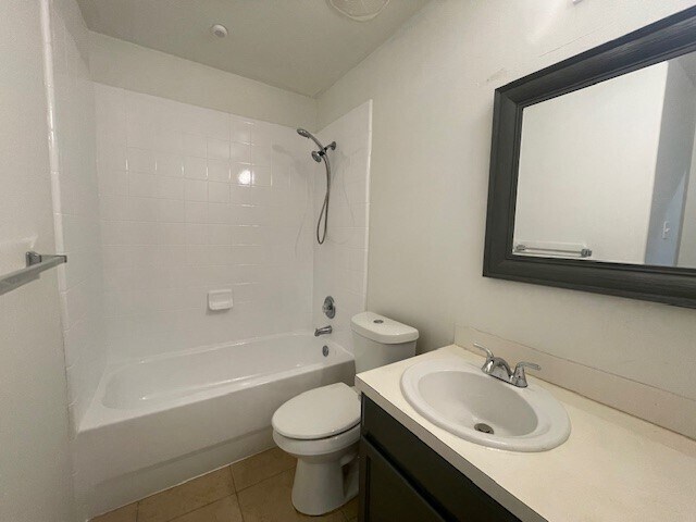 Building Photo - 17407 Wigeon Way Dr