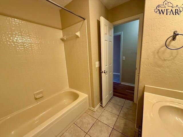 Building Photo - 3902 Alexandria St