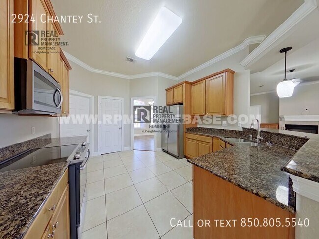 Building Photo - 2924 Chantey St