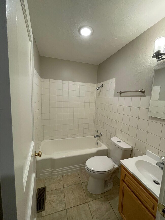 1644 Johnson 1644 Johnson Dr Bowling Green KY 42101 Apartment Finder