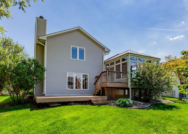 Building Photo - BEAUTIFUL 4-SEASONS ROOM!! 4 Bedroom, 3 Bathroom Home in Waukee!
