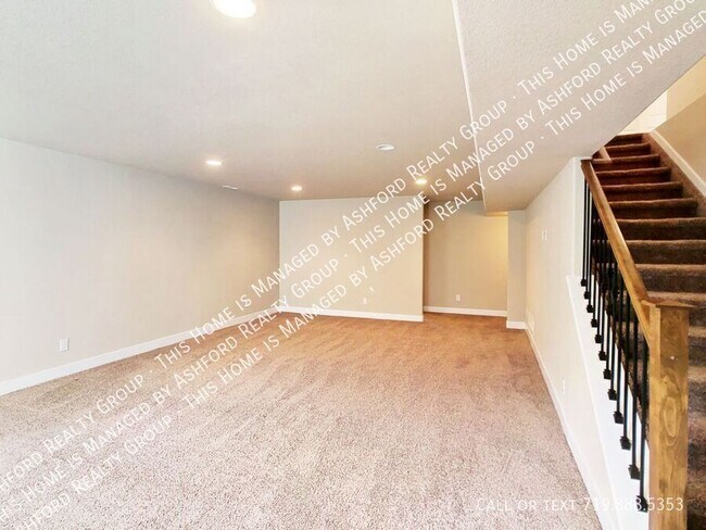 Building Photo - 10111 Jaggar Way